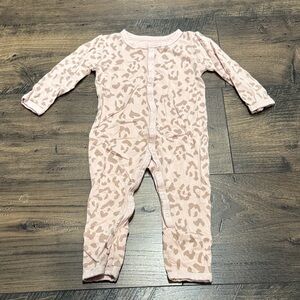 Kyte BABY Snap Romper - Blush Leopard Big